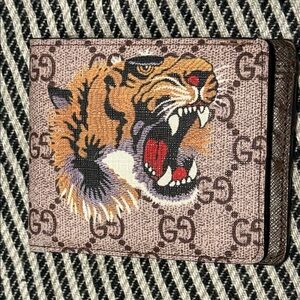 Gucci Tiger Print Card Holder
